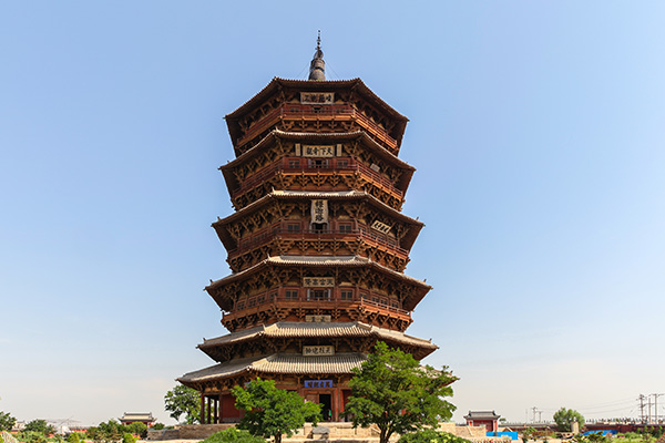最も高い木造の塔閣