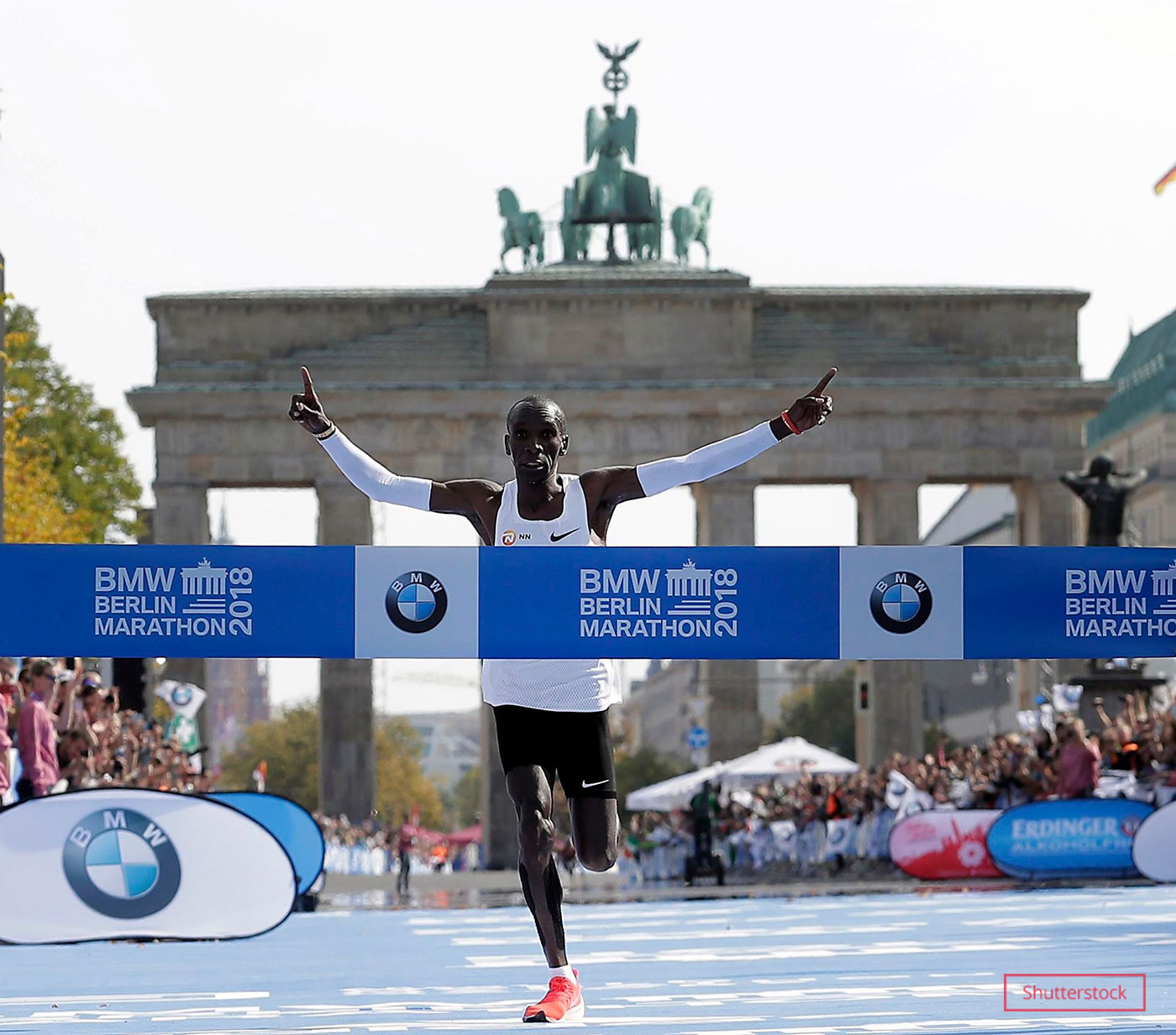 Eliud Kipchoge wins Berlin 2018